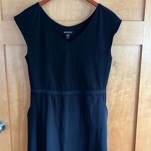 Athleta Casual Dress